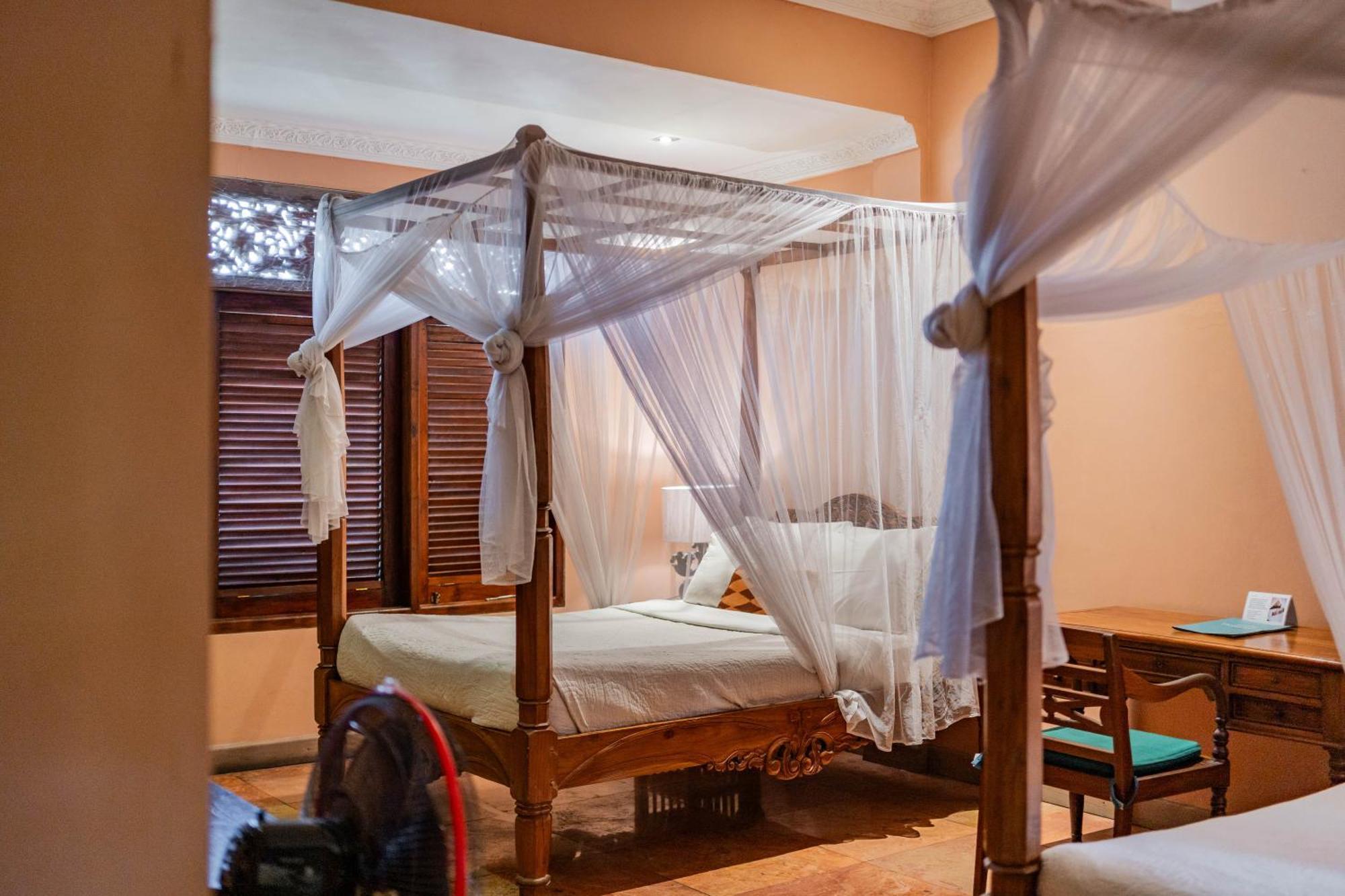 Honeymoon Guest house 3*
